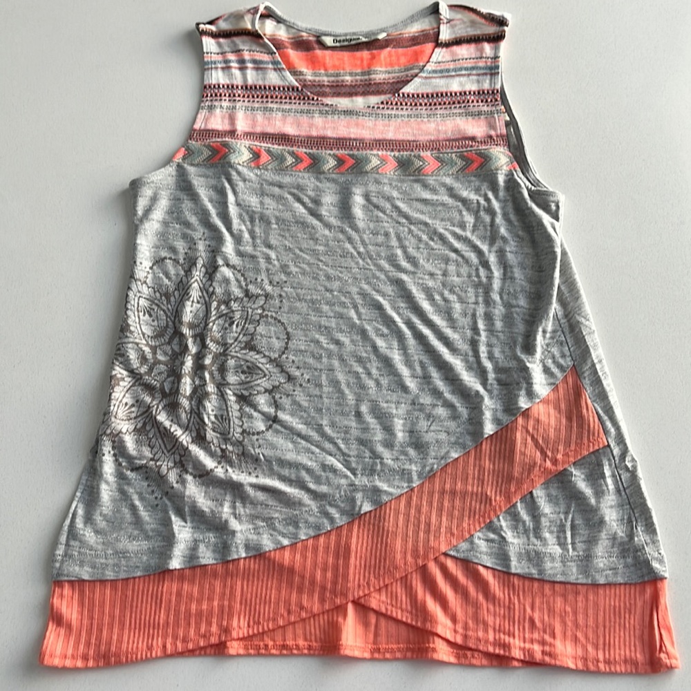 Desigual never worn top. Size small.